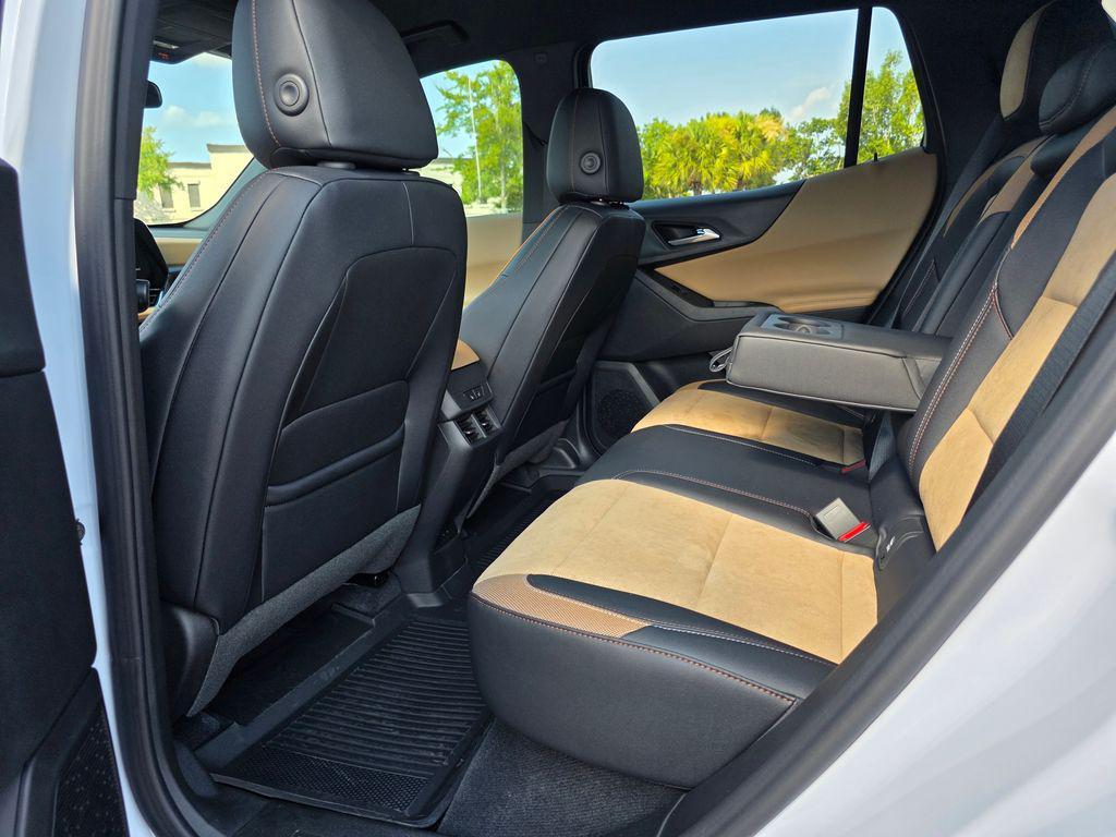 new 2026 Chevrolet Equinox car, priced at $34,886