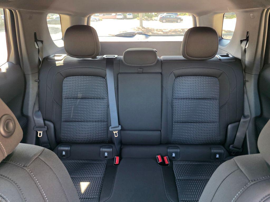 new 2026 Chevrolet Equinox car, priced at $29,050