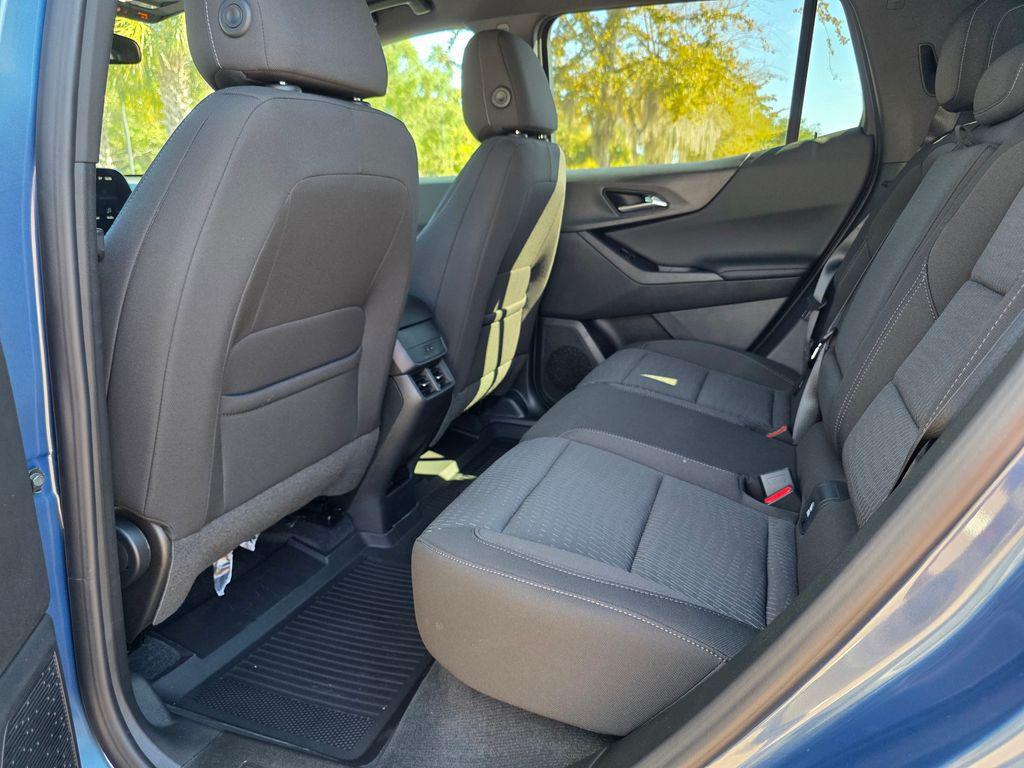 new 2026 Chevrolet Equinox car, priced at $29,050