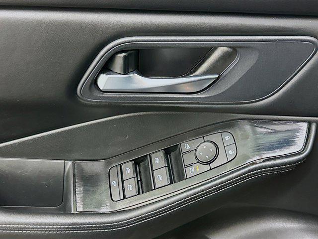 used 2025 Nissan Rogue car, priced at $27,497