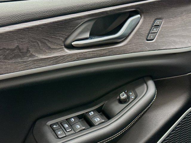 used 2022 Jeep Grand Cherokee L car, priced at $30,997