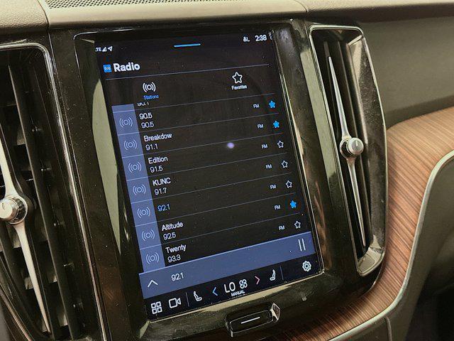 used 2023 Volvo XC60 car, priced at $35,797