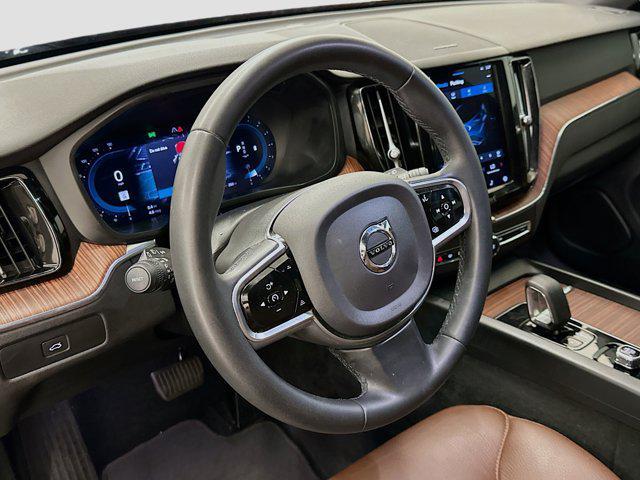 used 2023 Volvo XC60 car, priced at $35,797