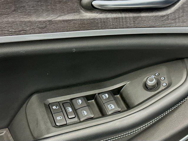 used 2021 Jeep Grand Cherokee L car, priced at $27,297