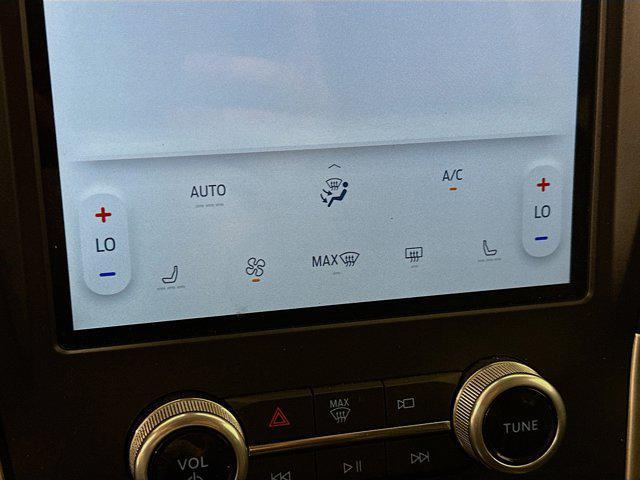 used 2023 Ford Edge car, priced at $21,277