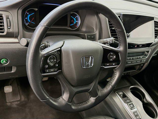 used 2022 Honda Pilot car, priced at $31,996