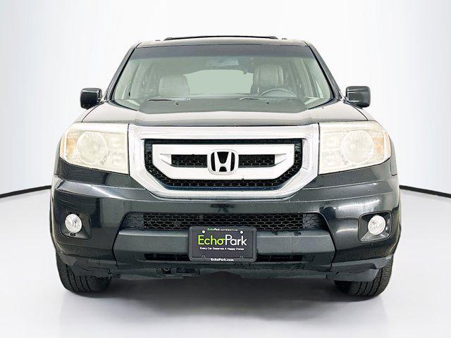 used 2009 Honda Pilot car, priced at $7,999