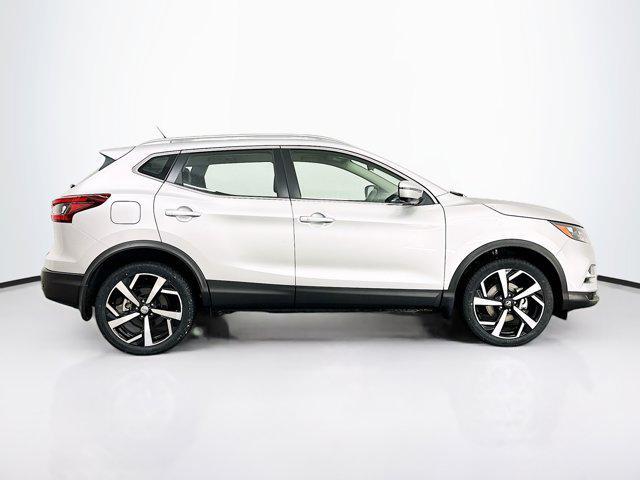 used 2022 Nissan Rogue Sport car, priced at $23,679