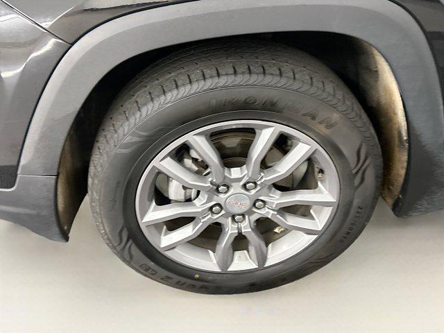 used 2024 GMC Terrain car, priced at $22,996
