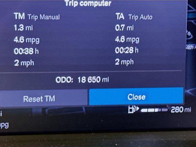 used 2025 Volvo XC40 car, priced at $30,597