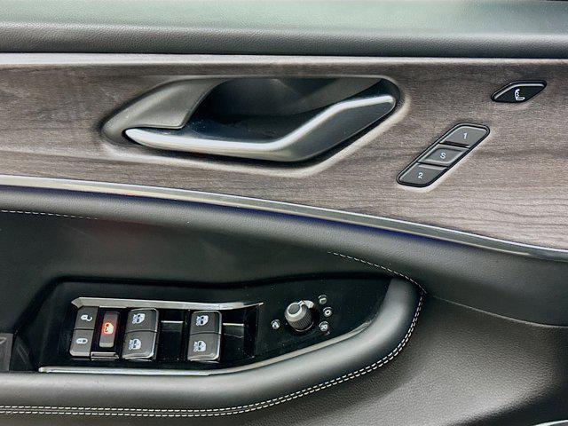 used 2022 Jeep Grand Cherokee L car, priced at $33,197