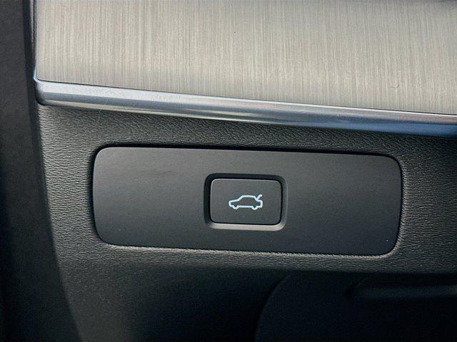 used 2025 Volvo XC90 car, priced at $39,987