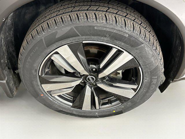 used 2023 Nissan Rogue car, priced at $27,497