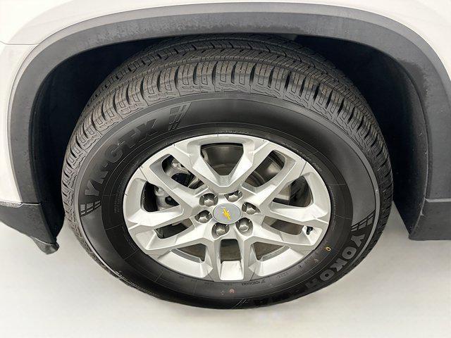 used 2021 Chevrolet Traverse car, priced at $23,896