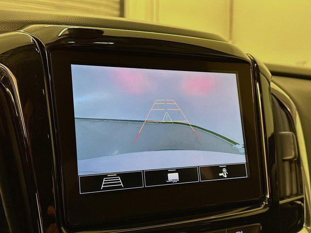 used 2021 Chevrolet Traverse car, priced at $23,896