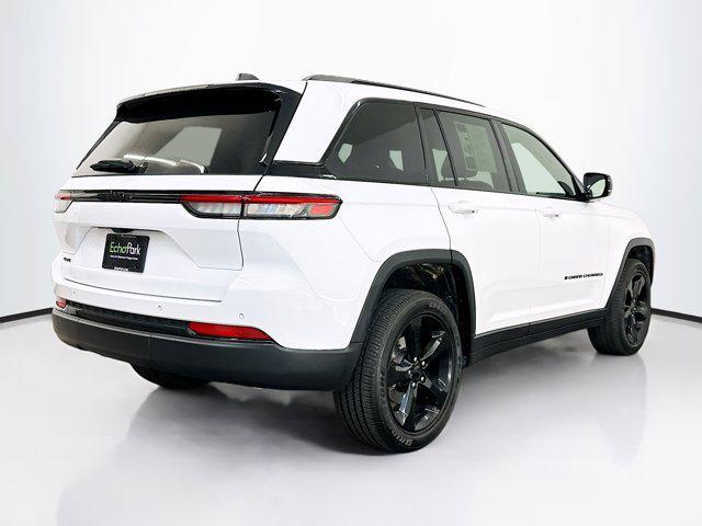 used 2022 Jeep Grand Cherokee car, priced at $29,996