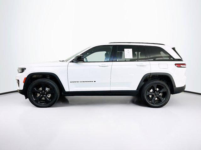 used 2022 Jeep Grand Cherokee car, priced at $29,996