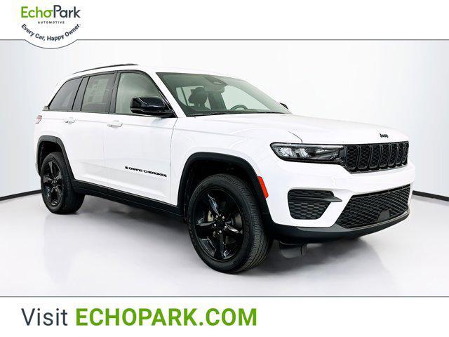 used 2022 Jeep Grand Cherokee car, priced at $29,996