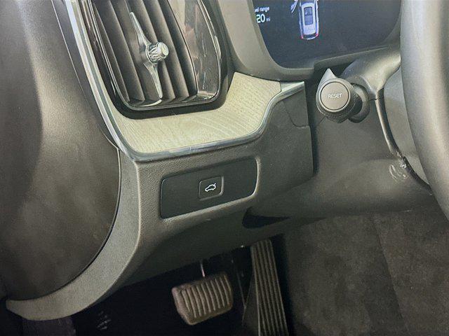 used 2025 Volvo XC60 car, priced at $34,487