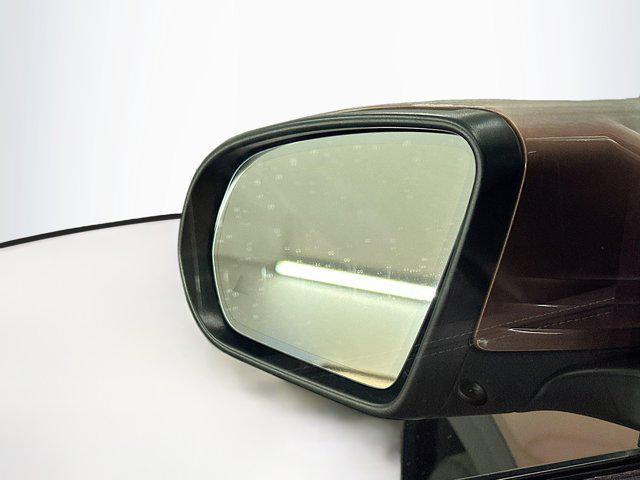 used 2022 Mercedes-Benz GLB 250 car, priced at $26,297
