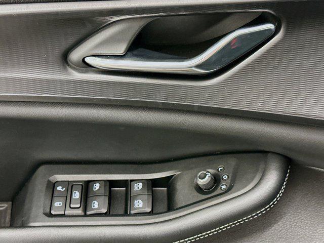 used 2024 Jeep Grand Cherokee car, priced at $31,397