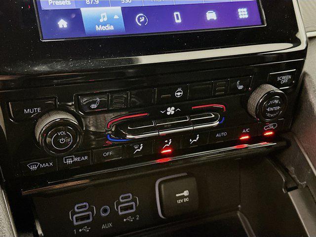 used 2024 Jeep Grand Cherokee car, priced at $31,397