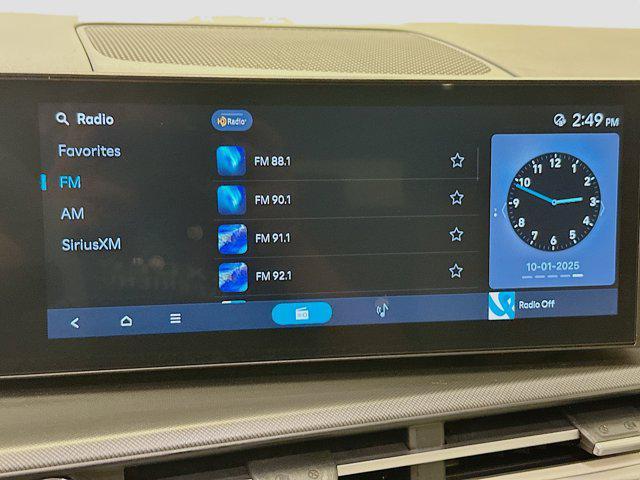 used 2024 Hyundai Santa Fe car, priced at $26,487