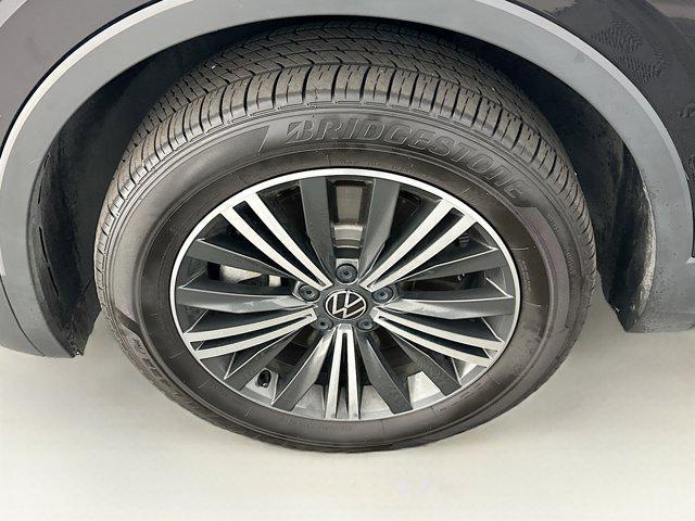 used 2024 Volkswagen Tiguan car, priced at $25,997