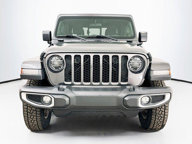 used 2022 Jeep Gladiator car, priced at $29,197