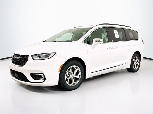 used 2022 Chrysler Pacifica car, priced at $29,189