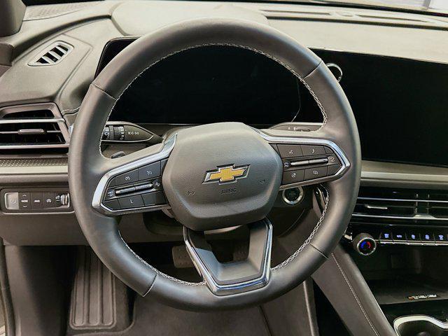used 2025 Chevrolet Traverse car, priced at $41,297