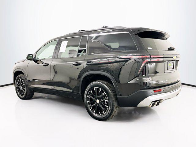 used 2025 Chevrolet Traverse car, priced at $41,297