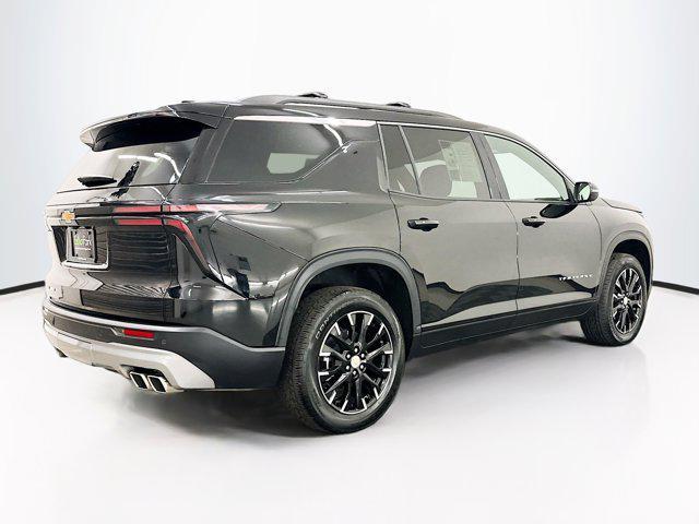 used 2025 Chevrolet Traverse car, priced at $41,297