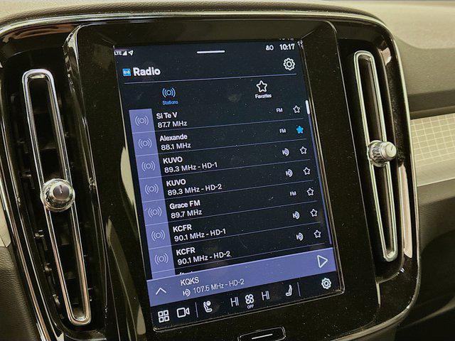 used 2024 Volvo XC40 car, priced at $24,297