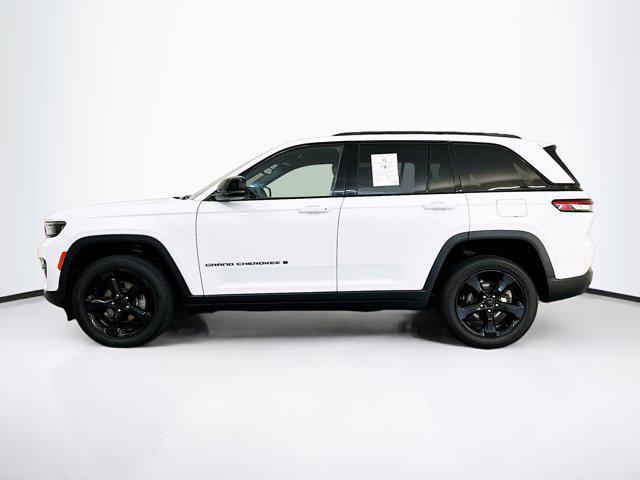 used 2022 Jeep Grand Cherokee car, priced at $28,897