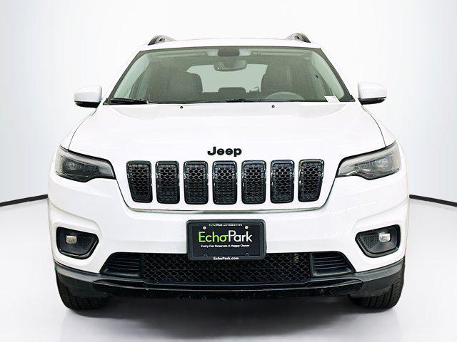 used 2020 Jeep Cherokee car, priced at $13,996