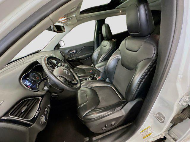 used 2020 Jeep Cherokee car, priced at $13,996