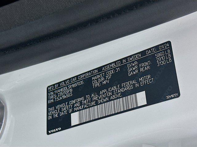 used 2024 Volvo XC60 Recharge Plug-In Hybrid car, priced at $50,897