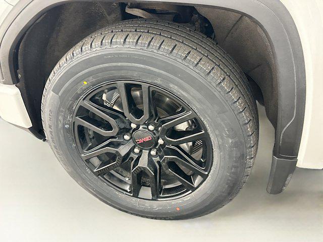 used 2021 GMC Sierra 1500 car, priced at $35,497