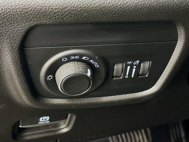 used 2023 Jeep Grand Cherokee car, priced at $27,487