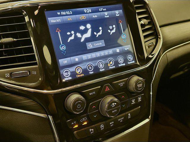 used 2022 Jeep Grand Cherokee car, priced at $25,397