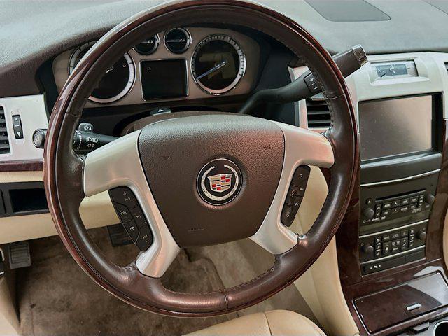 used 2013 Cadillac Escalade car, priced at $15,499