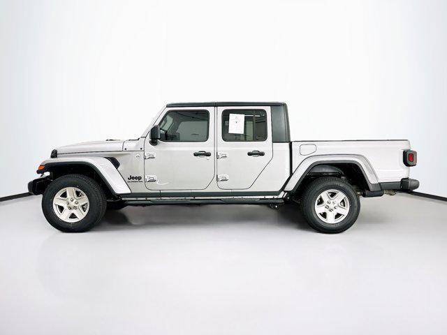 used 2021 Jeep Gladiator car, priced at $30,689