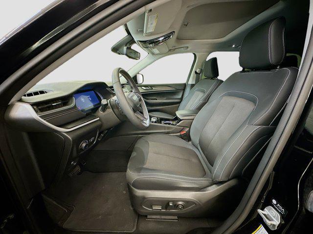 used 2023 Jeep Grand Cherokee car, priced at $27,897