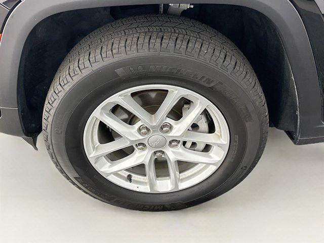 used 2023 Jeep Grand Cherokee car, priced at $27,897