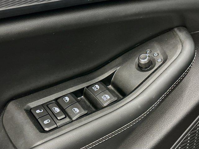 used 2023 Jeep Grand Cherokee car, priced at $27,897