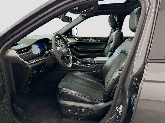 used 2023 Jeep Grand Cherokee L car, priced at $28,987