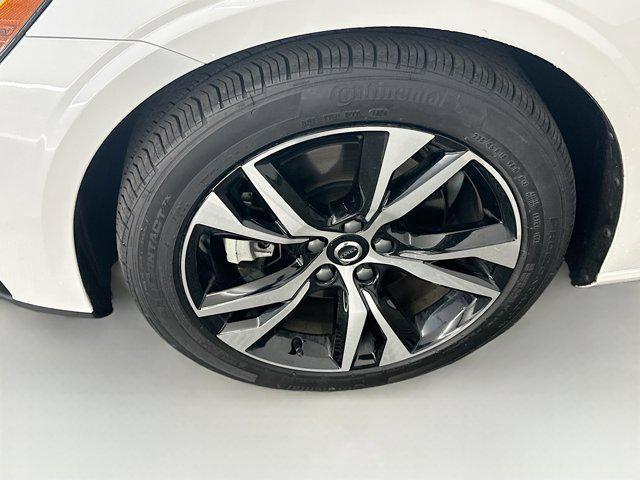 used 2025 Volvo S60 car, priced at $28,487