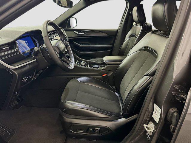 used 2024 Jeep Grand Cherokee L car, priced at $30,997