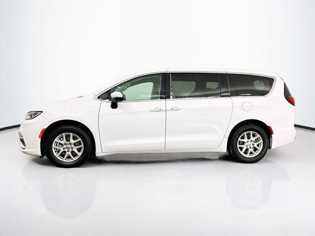 used 2023 Chrysler Pacifica car, priced at $23,189